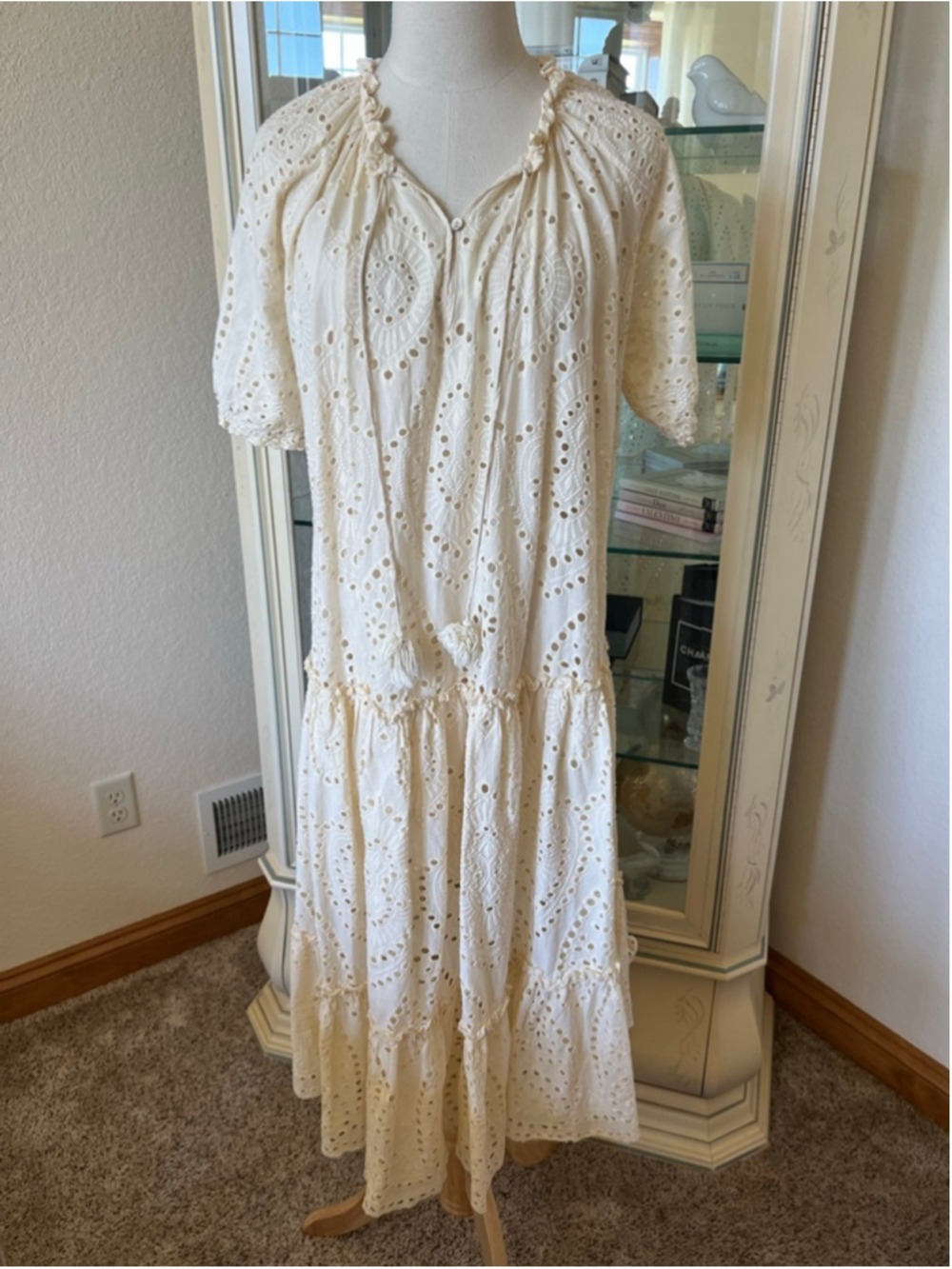 New Spell & The Gypsy Collective Cream Eyelet Maxi Dress S Runs L-can fit M & L!
